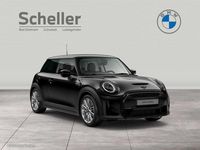 Gebraucht Mini Cooper S Classic 178 PS (130 kW) 2023 Midnight black metallic Kleinwagen