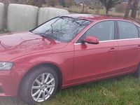 Gebraucht Audi A4 Attraction 120 PS (88 kW) 2011 Rot Limousine