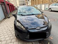 Gebraucht Ford Fiesta 52 PS (38 kW) 2011 Schwarz Kleinwagen