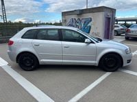 Gebraucht Audi A3 Sportback Attraction 140 PS (102 kW) 2011 Silber Kleinwagen