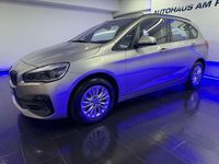 Gebraucht BMW 220 178 PS (130 kW) 2020 Kaschmirsilber metallic Van / Kleinbus
