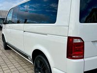 Second-hand VW Multivan 204 CP (150 kW) 2016 Alb Monovolum