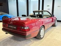 Gebraucht Mercedes E300 Sportline 220 PS (161 kW) 1992 Rot Cabrio