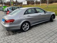 Gebraucht Mercedes E200 Avantgarde 136 PS (100 kW) 2014 Silber Limousine