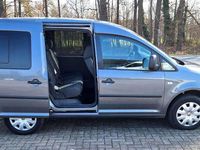 Gebraucht VW Caddy 86 PS (63 kW) 2011 Silber Van / Kleinbus