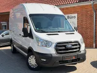 Gebraucht Ford Transit Trend 131 PS (96 kW) 2022 Weiß Limousine