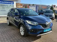 Gebraucht Renault Kadjar LIMITED 159 PS (116 kW) 2019 Blau SUV