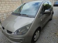 Gebraucht Mitsubishi Colt Invite 95 PS (69 kW) 2008 Grau Limousine