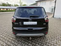 Usata Ford Kuga 150 CV (110 kW) 2017 Nero SUV