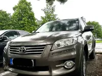 Gebraucht Toyota RAV4 Executive 177 PS (130 kW) 2011 Braun SUV