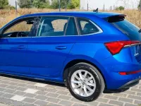 Gebraucht Skoda Scala Ambition 150 PS (110 kW) 2019 Blau Kleinwagen