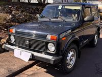 Gebraucht Lada niva 82 PS (60 kW) 2015 Grün SUV