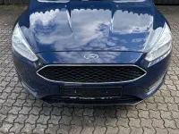 Gebraucht Ford Focus Ambiente 101 PS (74 kW) 2015 Blau Limousine