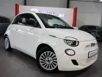 Gebraucht Fiat 500e Red 69 kW (95 PS) 2025 Weiß Kleinwagen