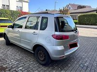 Usata Mazda 2 Exclusive 101 CV (74 kW) 2004 Grigio Utilitaria