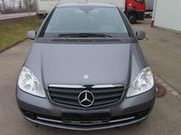 Gebraucht Mercedes A160 82 PS (60 kW) 2011 Grau Kleinwagen