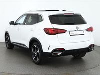 Second-hand MG HS Luxury 162 CP (119 kW) 2024 Alb SUV