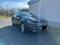 Gebraucht Mercedes GLA180 Urban 122 PS (89 kW) 2016 Braun SUV