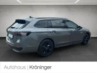 Gebraucht VW Passat R-line 150 PS (110 kW) 2025 Diabasgrau metallic Kombi