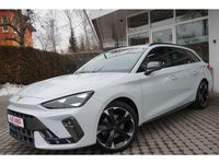 Gebraucht Cupra Leon 150 PS (110 kW) 2024 Gletscherweissmet. (metallic) Kombi