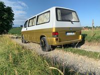 Gebraucht VW T4 102 PS (75 kW) 1998 Gold Van