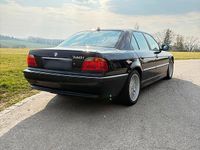 Gebraucht BMW 740 286 PS (210 kW) 2000 Schwarz Limousine