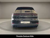 Gebraucht Porsche Cayenne 470 PS (345 kW) 2025 Schwarz SUV