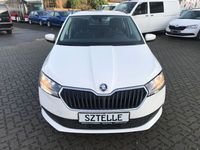 Gebraucht Skoda Fabia Ambition 60 PS (44 kW) 2022 Weiß Kleinwagen