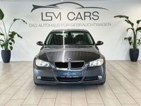 gebraucht BMW 318 i Lim 2 Hand /KlimaAut./Temp./PDC/Licht/Regen