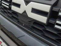 Gebraucht Dacia Duster Journey 131 PS (96 kW) 2024 Grau SUV