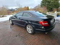 Gebraucht Mercedes C180 156 PS (114 kW) 2011 Schwarz Coupé