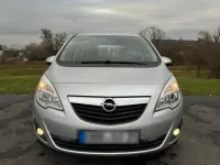 Gebraucht Opel Meriva 101 PS (74 kW) 2010 Silber Van / Kleinbus