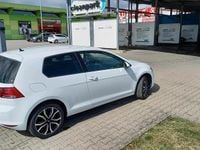 Gebraucht VW Golf VII 110 PS (80 kW) 2016 Weiß Limousine