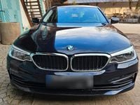 Gebraucht BMW 530 Sport Line 265 PS (194 kW) 2018 Blau Limousine
