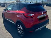 Gebraucht Renault Captur 118 PS (86 kW) 2016 Rot SUV