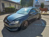 Gebraucht VW Golf VII Allstar 125 PS (91 kW) 2016 Schwarz Limousine