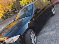 Gebraucht BMW 116 116 PS (85 kW) 2005 Schwarz Kleinwagen