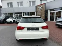 Gebraucht Audi A1 Attraction 86 PS (63 kW) 2012 Amalfiweiss Kleinwagen