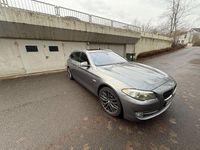 Gebraucht BMW 525 218 PS (160 kW) 2012 Grau Kombi