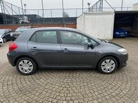 Gebraucht Toyota Auris 124 PS (91 kW) 2008 Grau Kleinwagen
