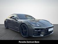 Neu Porsche Panamera GTS 500 PS (367 kW) 2026 Gruen Limousine