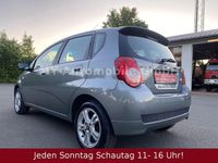 Gebraucht Chevrolet Aveo LT 101 PS (74 kW) 2011 Grau Kleinwagen