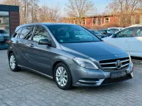 Gebraucht Mercedes B180 109 PS (80 kW) 2014 Grau Van / Kleinbus