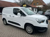 Gebraucht Opel Combo Edition 76 PS (55 kW) 2019 Weiß Van / Kleinbus