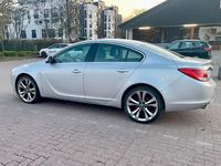 Gebraucht Opel Insignia 220 PS (161 kW) 2009 Grau Limousine