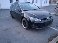 Second-hand VW Golf VII 105 CP (77 kW) 2013 Negru Break