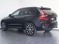 Gebraucht Volvo XC60 Plus 250 PS (183 kW) 2023 Schwarz SUV