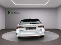 Gebraucht Skoda Octavia RS 245 PS (180 kW) 2022 Weiß metallic Kombi
