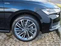 Neu Skoda Superb 204 PS (150 kW) 2025 Schwarz Kombi