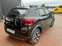 Occasion Dacia Sandero Expression 91 ch (66 kW) 2023 Noir Citadine